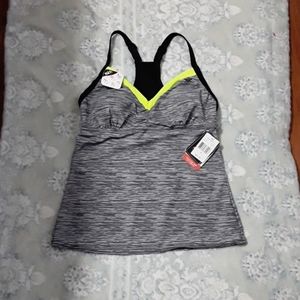 Zeroxposur active top